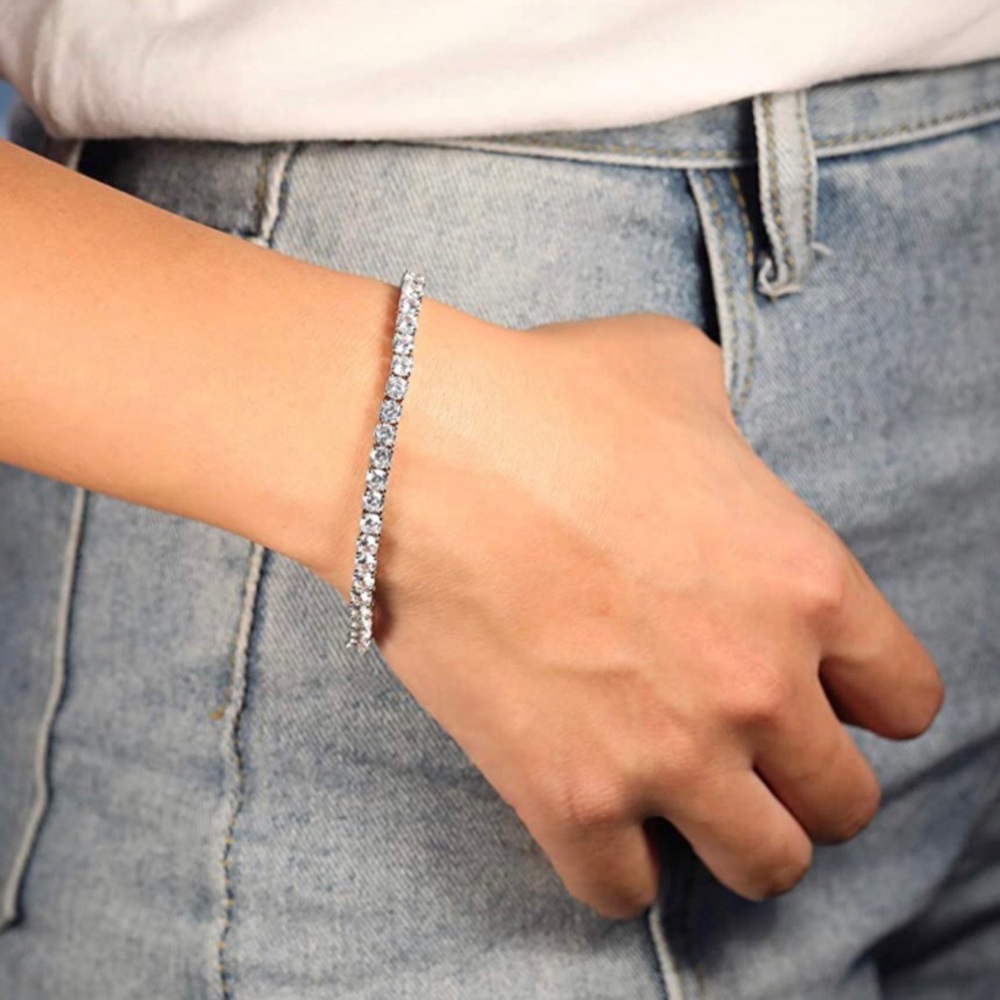 4.5ct Tennis Bracelet - Picture 2 of 5